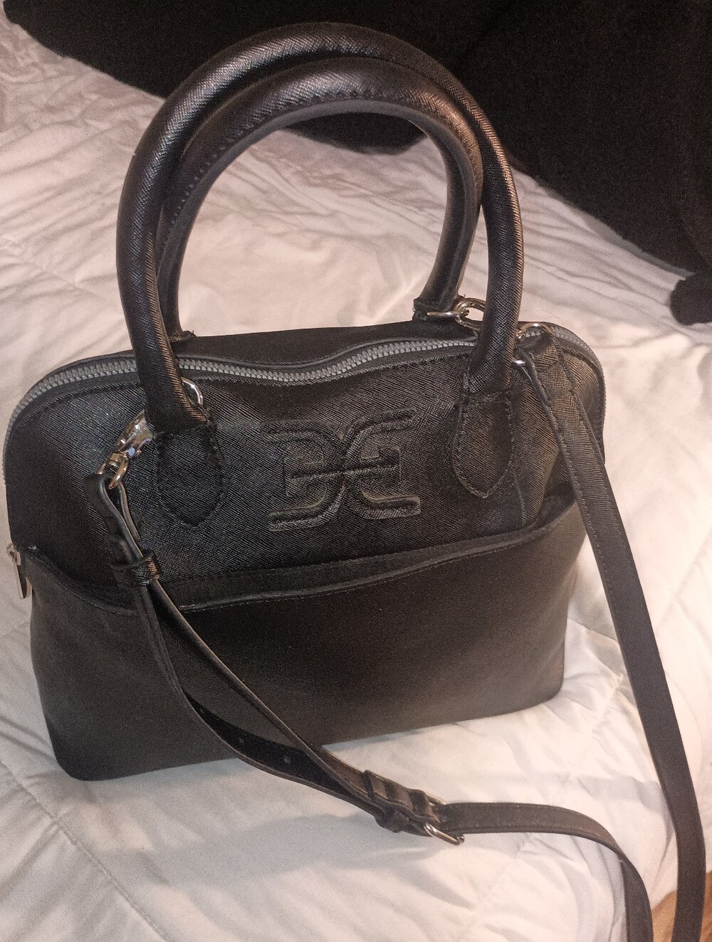 Sam Edelman CROSSBODY BAG/Black Vinyl with Handles & Adjustable Strap